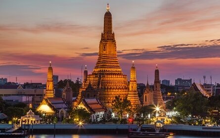 Wat Arun- Bangkok