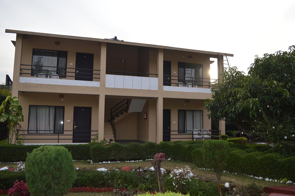 ../Images/HmHotelRooms/Harendra_72984/638411992281127759_temp.jpg
