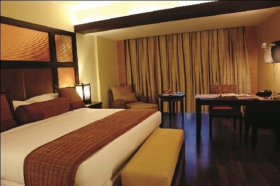 ../Images/HmHotelRooms/RAYOMAND_51677/638405867164231709_temp.png
