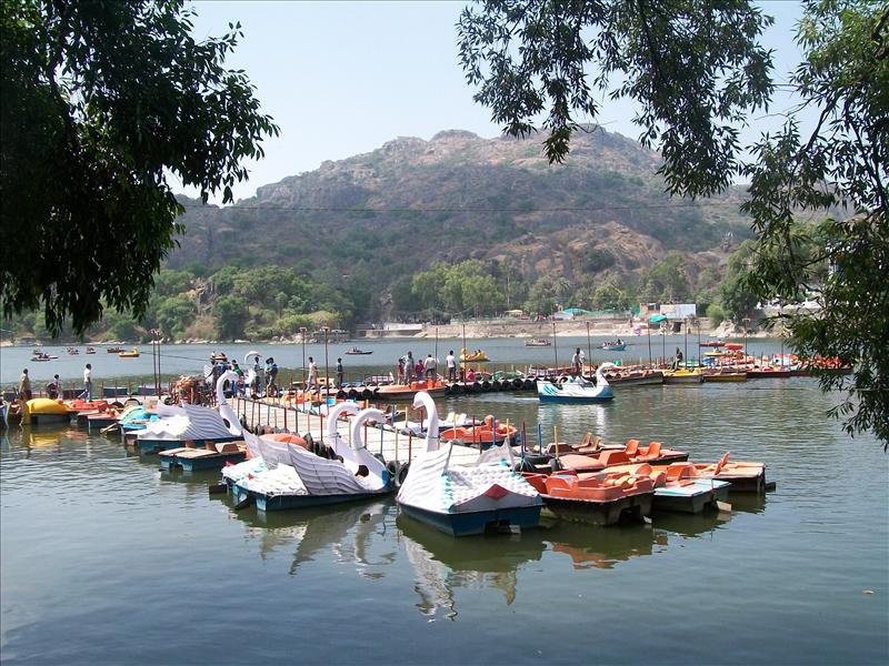 Mount Abu Tour Package