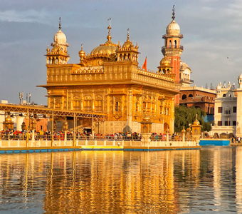 Amritsar with Chandigarh and Manali tour package
