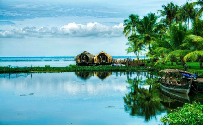 Delux Tour to Kerala 5N 6D