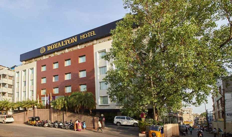 Hotel Royalton Hyderabad