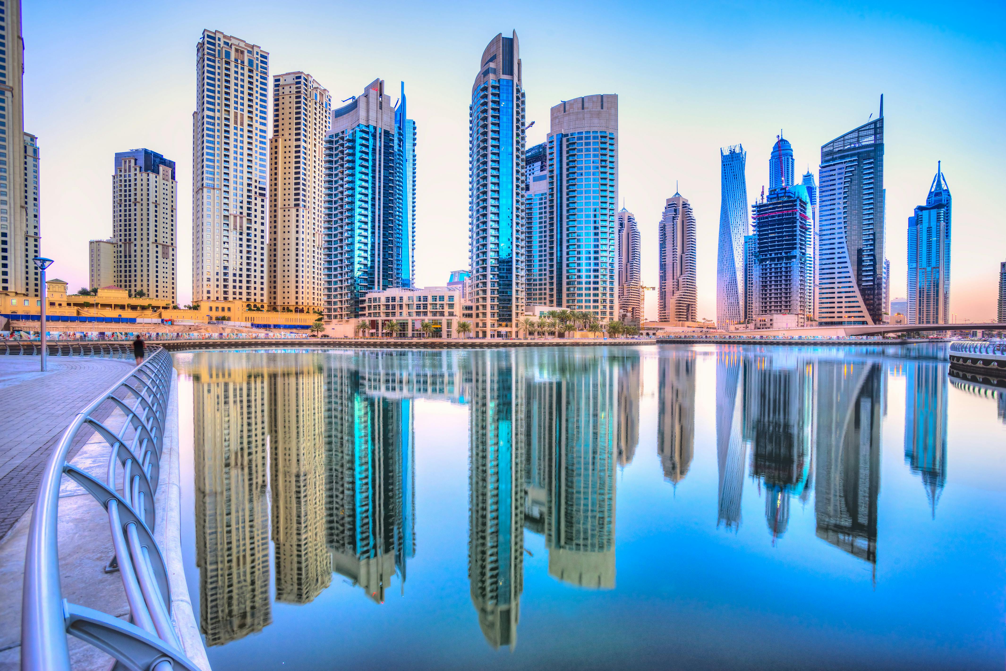 Unveil the Magic of Dubai From Skyscrapers to Sand Dunes