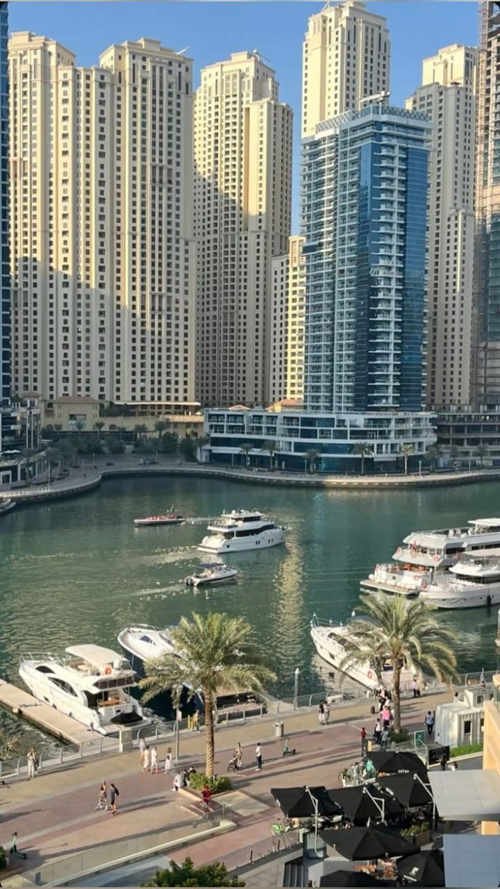 Dubai Marina Walk