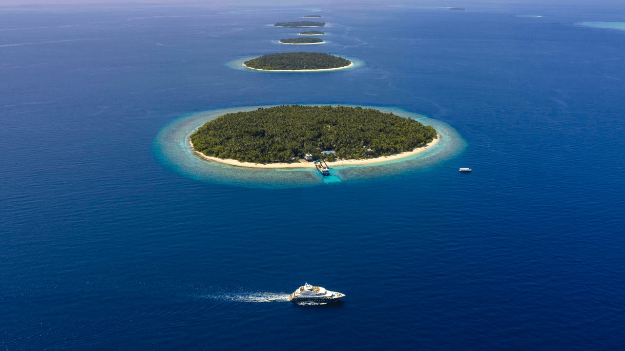 Island Hopping Tour