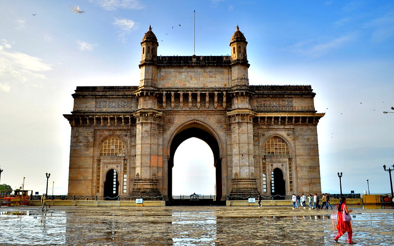 Mumbai Marvels: Icons and Insights Tour