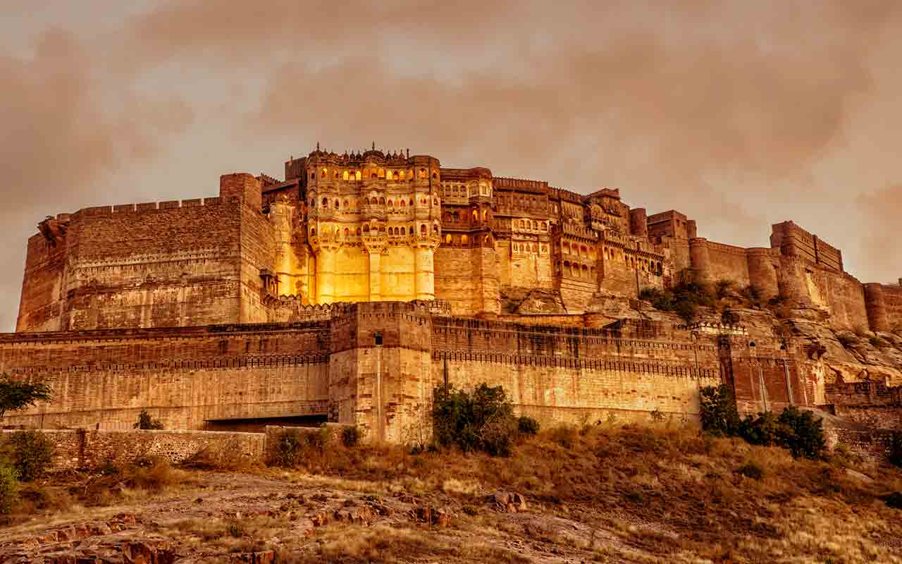 Forts and Palaces Tour of Rajasthan | Rajasthan Fort and Palaces Tour