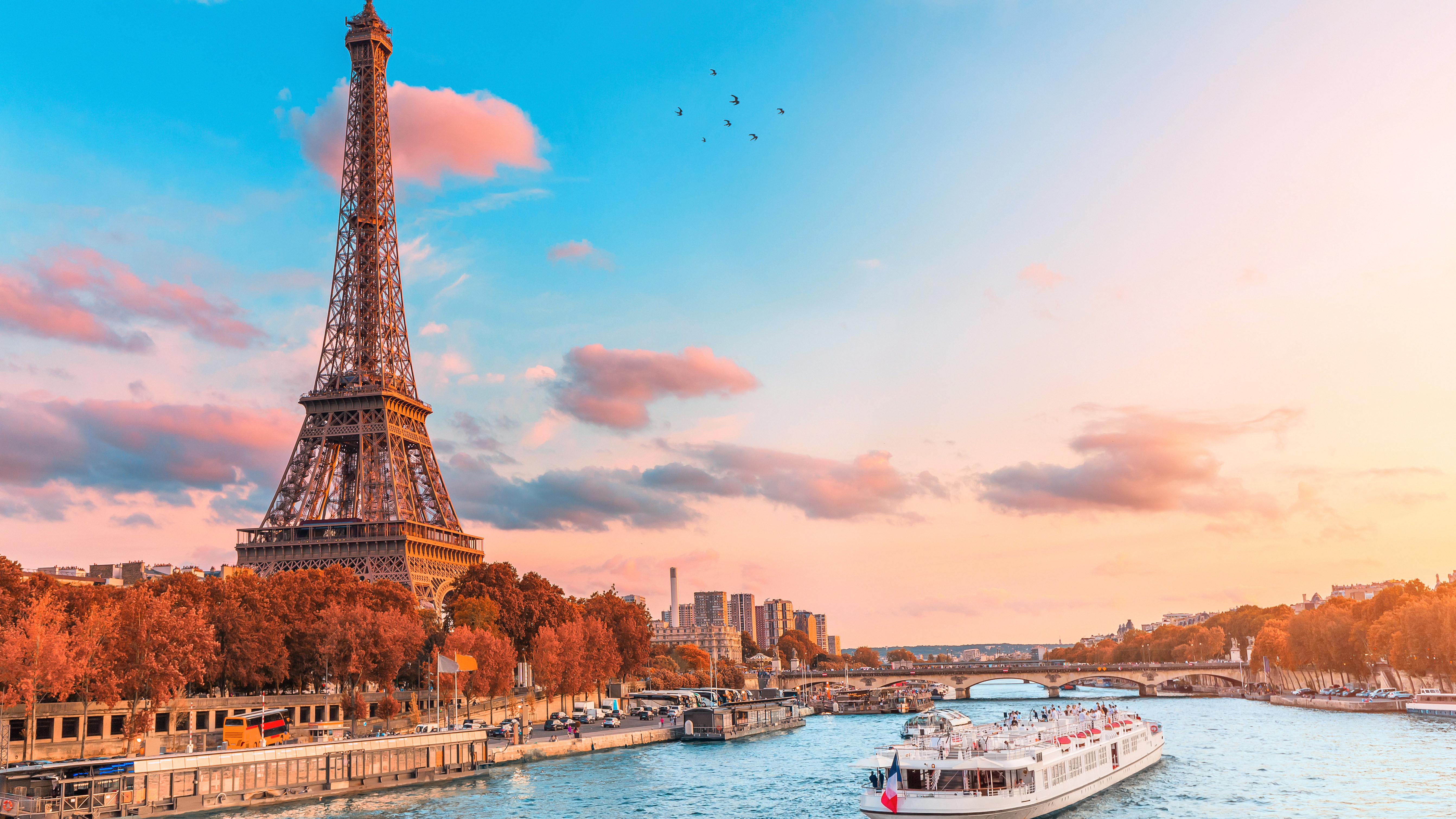 5 Days Tour Package To Paris With Airfare 5 Days & 4 Nights
