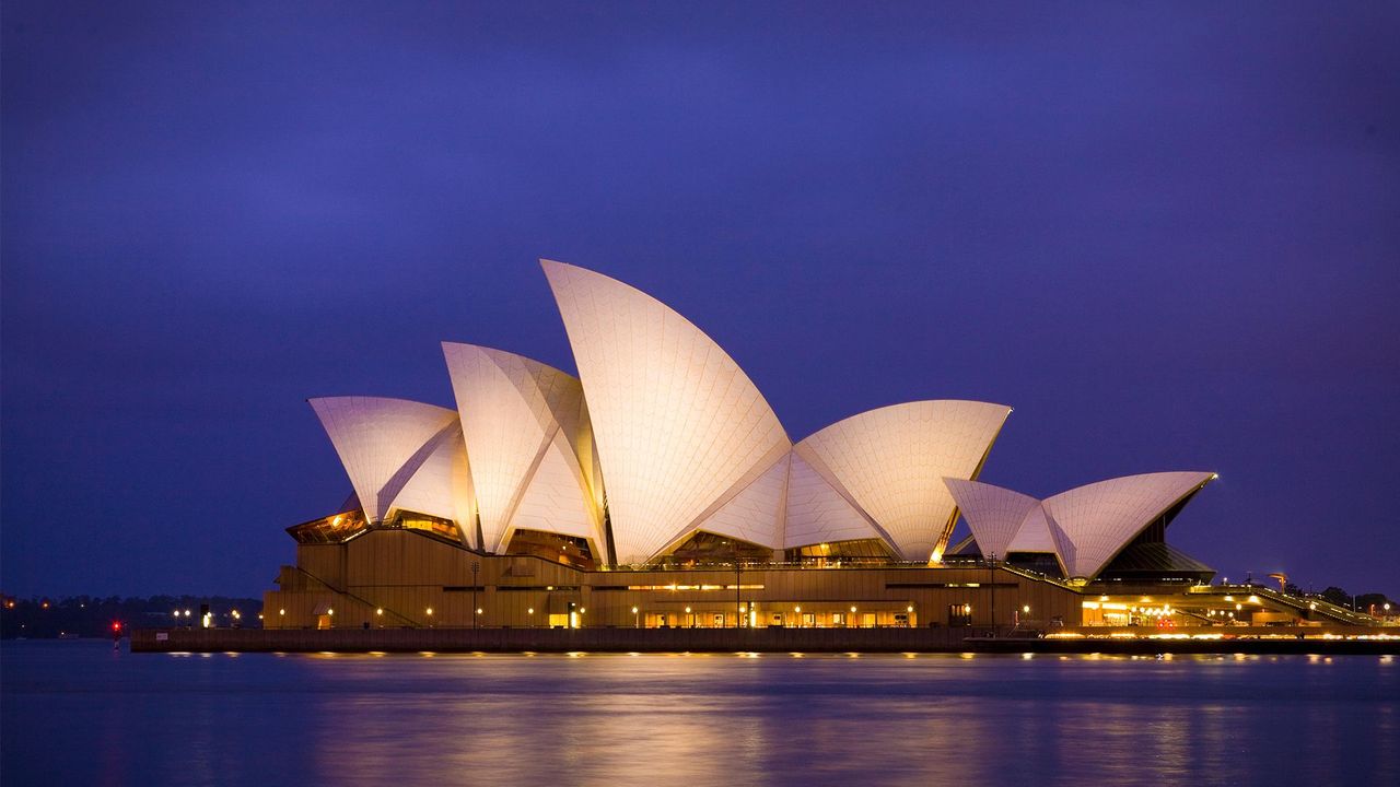 4 Days Tour Package To Sydney With Airfare 4 Days & 3 Nights