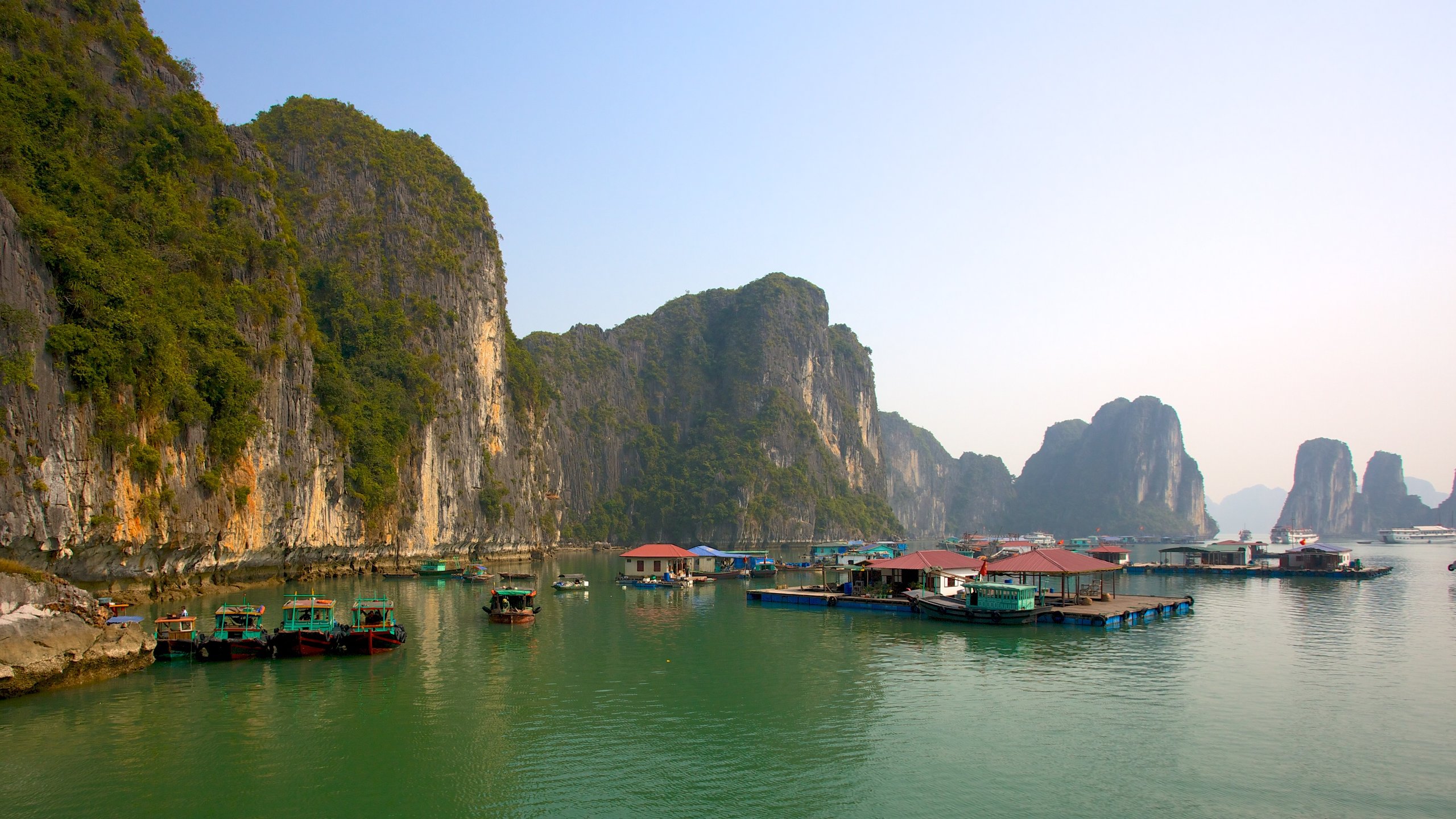 Vietnam Explorer Quest