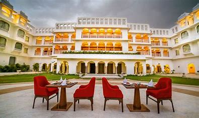 ../Images/HmHotelRooms/Dinu_73442/638590852939588507_temp.jpeg