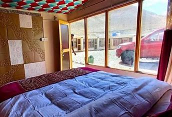../Images/HmHotelRooms/Dinu_73442/638597512334974037_temp.jpeg