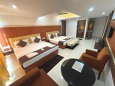 ../Images/HmHotelRooms/Dinu_73442/638598363262960694_temp.jpeg