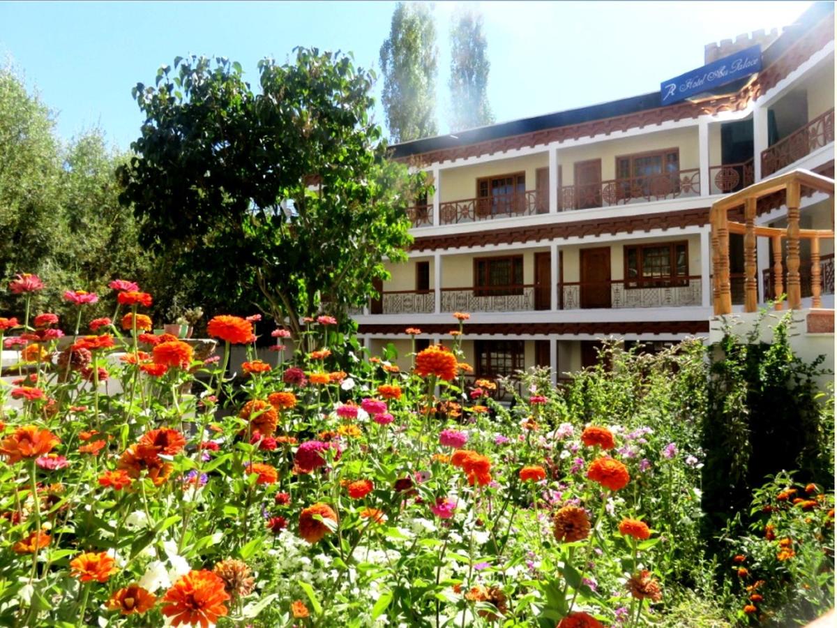 Hotel Abu Palace