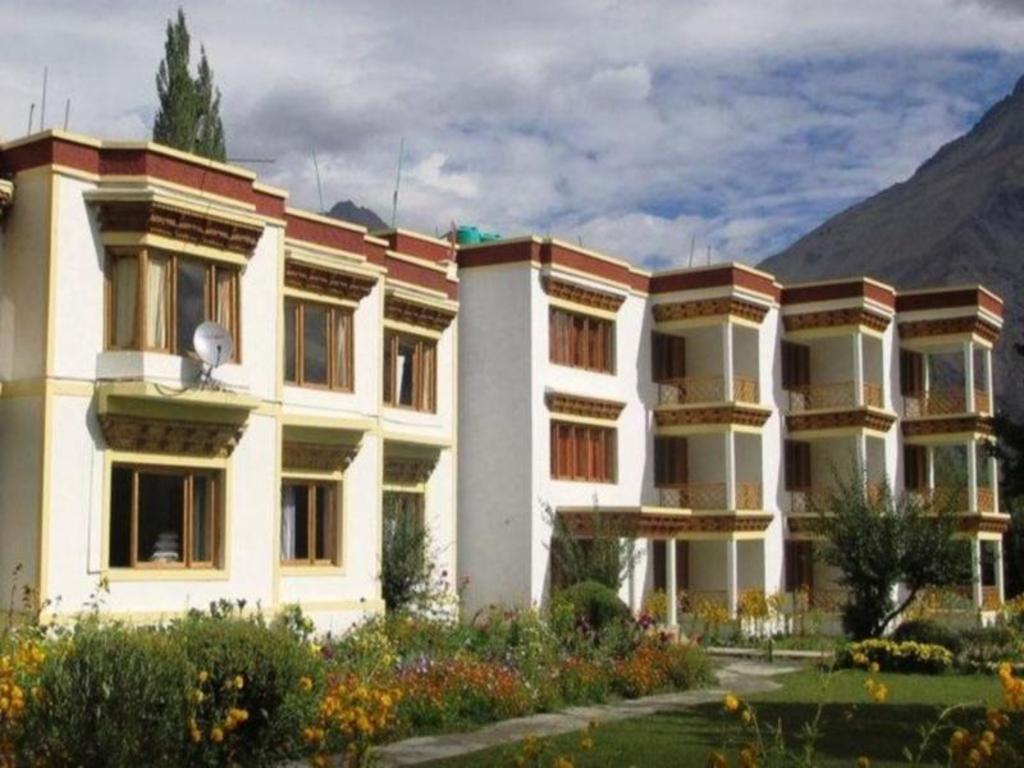Hotel Karma Inn