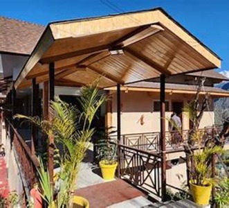 Tathastu Maitri Ski Resort Hotel