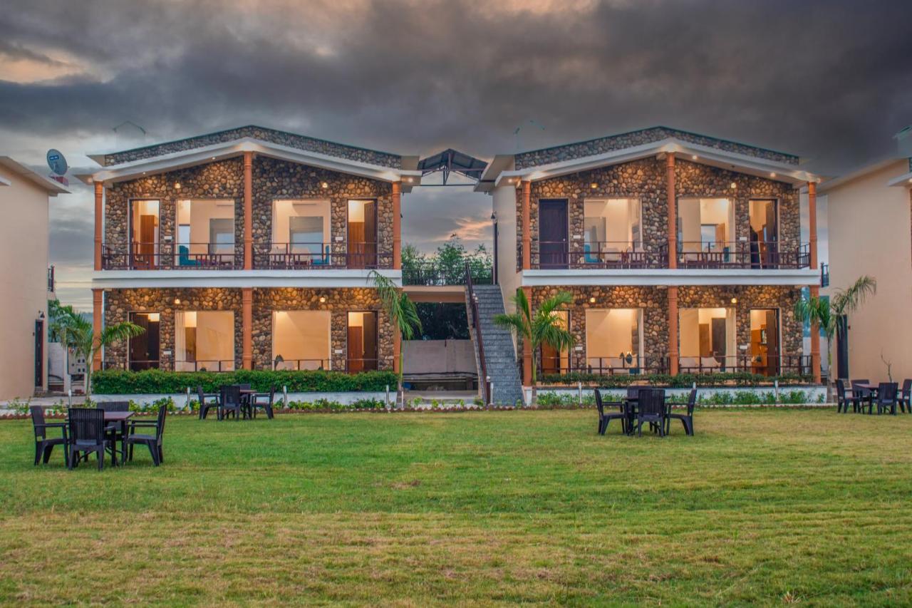 Green Retreat Resort