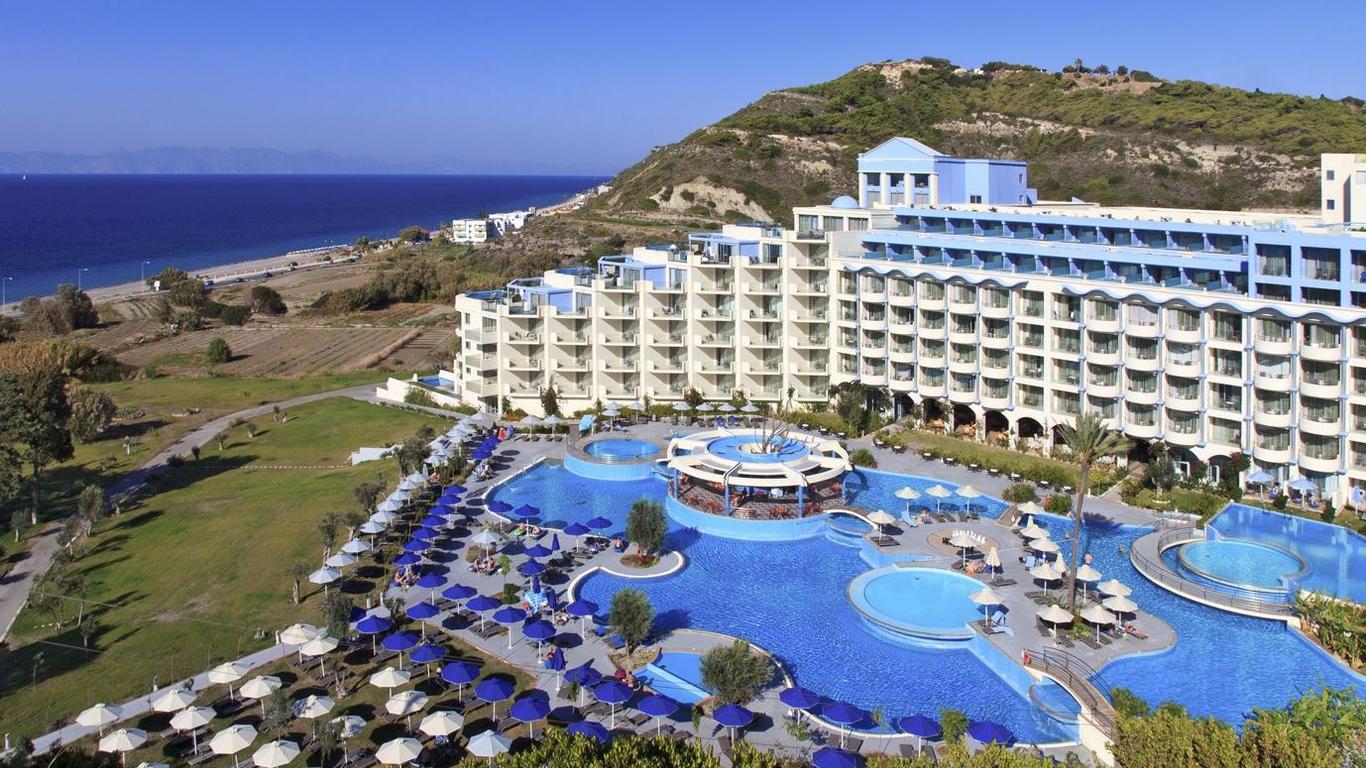 Atrium Platinum Luxury Resort