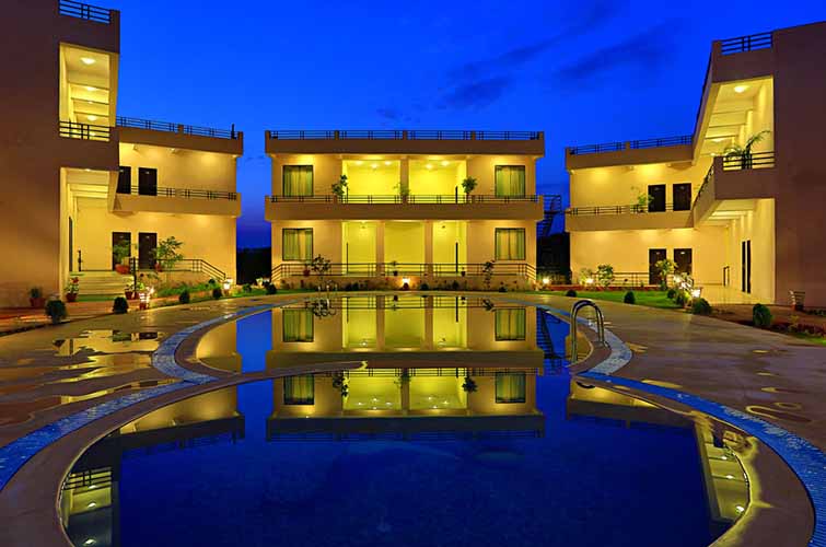 Luxury Hotel
