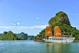 Day 3:  Hanoi to Halong Bay | Witness the beauty of the surreal archipelagos