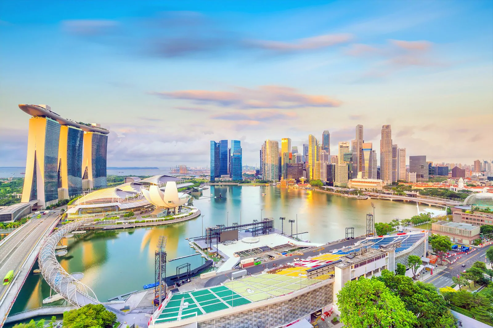 Unbeatable With Top Attractions in Singapore