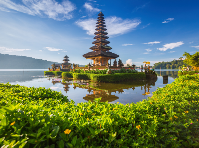 https://backend.traviyo.com/Images/Destinations/Tariq_72834/638637546131727198_temp.png