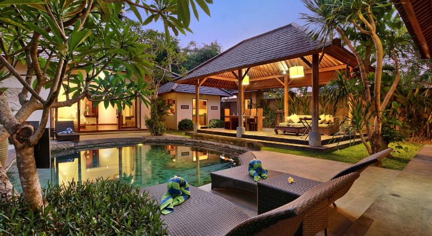Royal Ascot Hotel