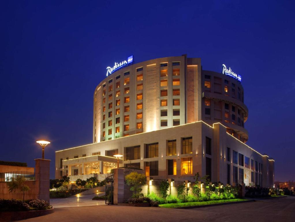 Radisson Blu Hotel, Dubai